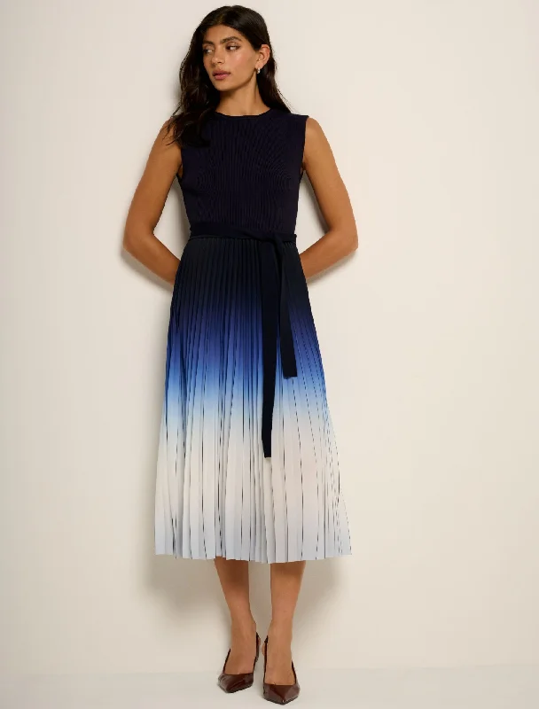 Knitted LightweightElara Ombre Pleat Midi Dress