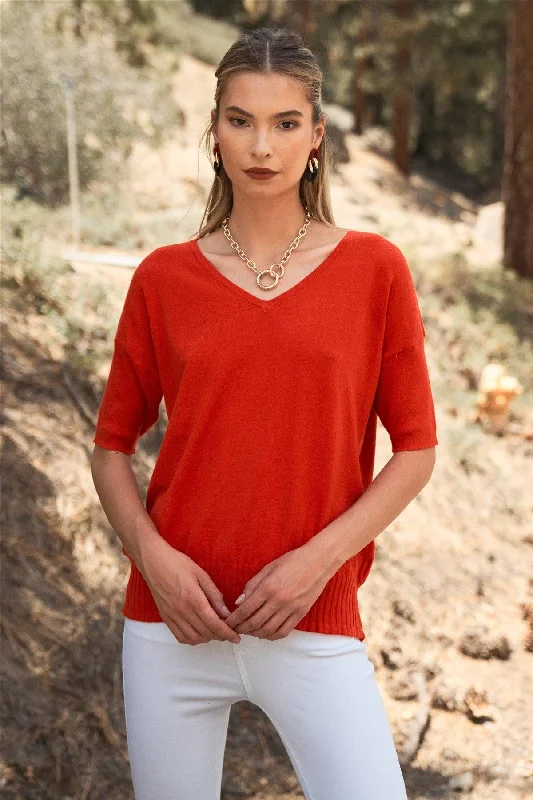 Bright Red V-Neck Short Sleeve Loose Fit Rib Hem Knit Top /2-2-2-1VNeckTopDiamond