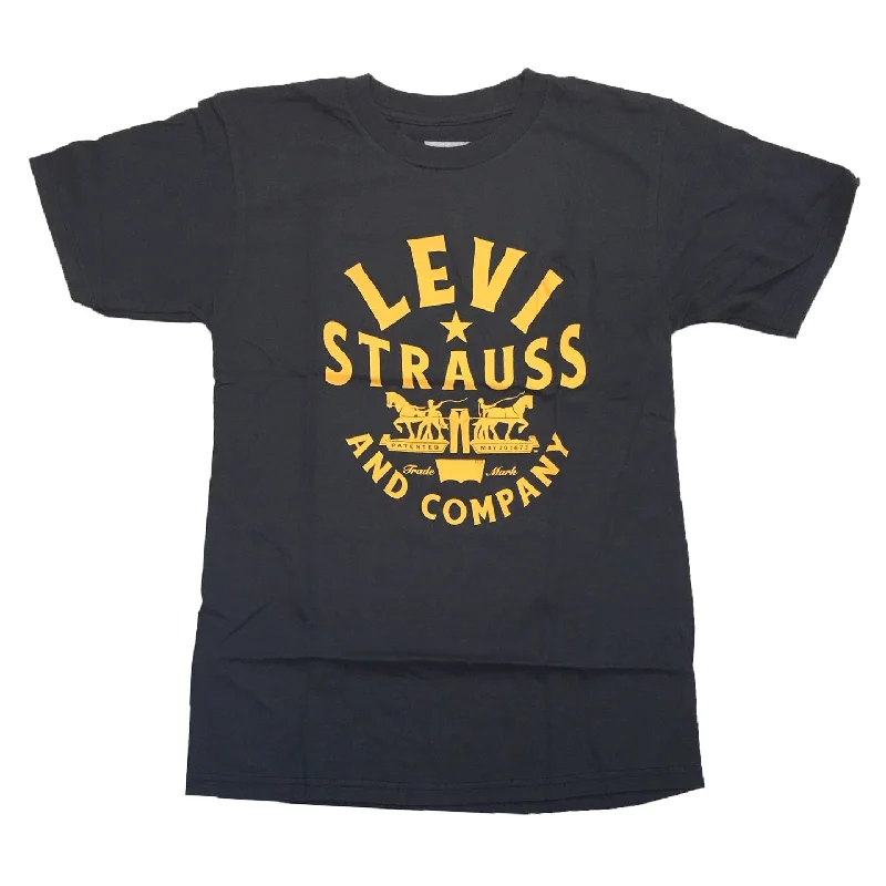 LEVI'S® GRAPHIC TEE (Navy) / $16.99 2 for $30Waterproof T-Shirts