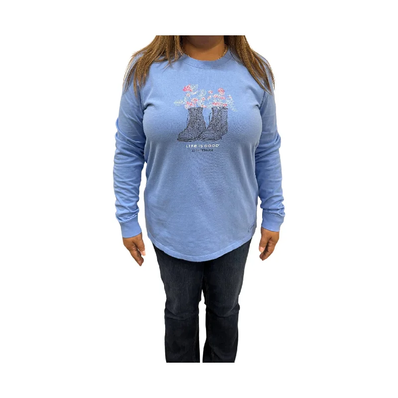 Life Is Good Women's Adirondacks Engraved Boot Tee - Cornflower BlueFormal T-Shirts